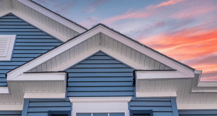 Vinyl Siding Contractors Near Me | Installers and Repair Companies